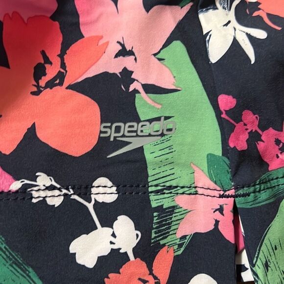 NWT SPEEDO Skort Large Pickleball Pockets Activewear Athleisure Travel Swim NWT - Picture 10 of 13